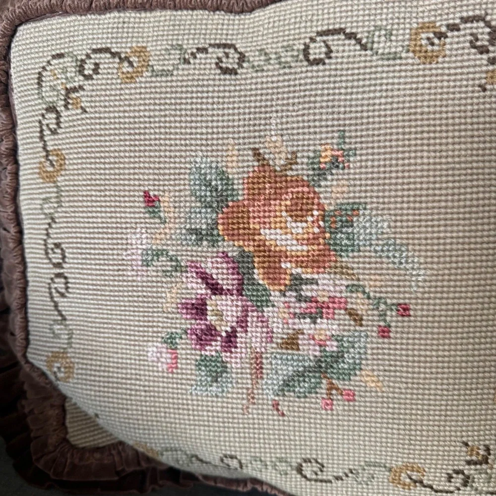 Vintage Needlepoint Throw Pillows 12